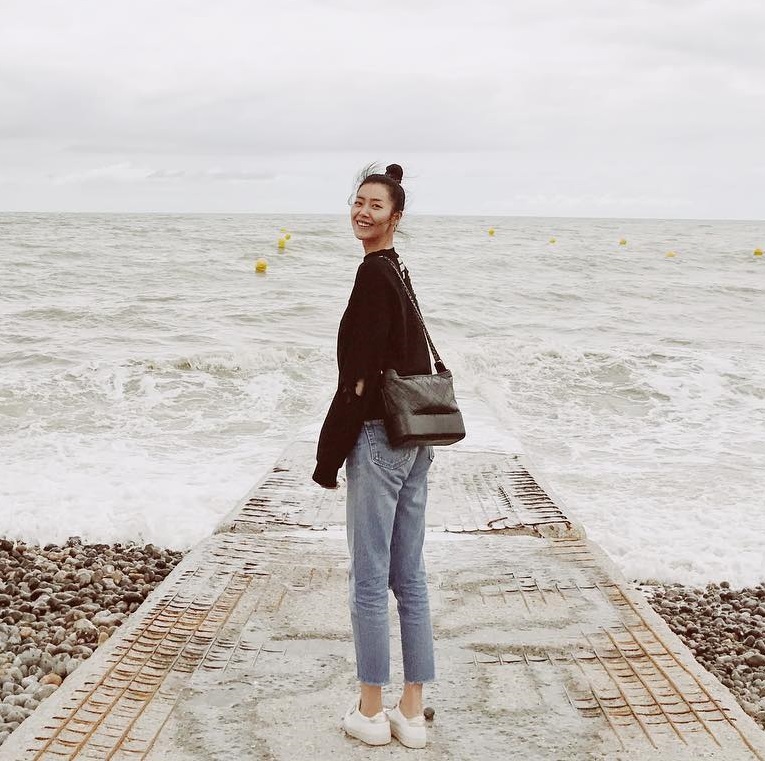 Liu Wen, Sui He, Ming Xi, Xiao Wen Ju: 4 chân dài Victoria’s Secret châu Á hóa ra cùng sở hữu style hè đẹp xuất sắc - Ảnh 11. Liu Wen, Sui He, Ming Xi, Xiao Wen Ju: 4 chân dài Victoria’s Secret châu Á hóa ra cùng sở hữu style hè đẹp xuất sắc - Ảnh 11.