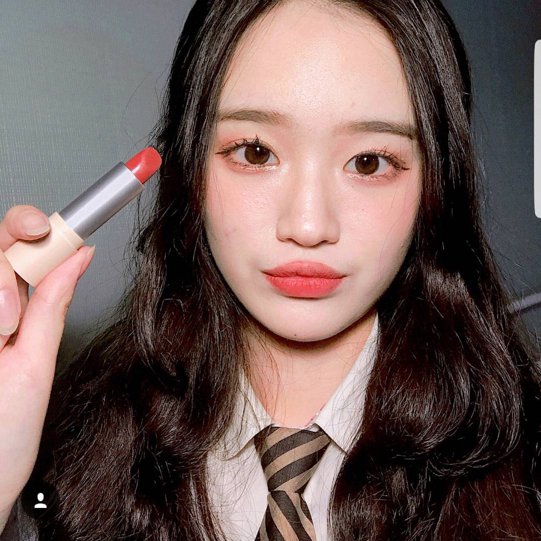 3 cây son Hàn lạ tên nhưng vỏ xinh, màu đẹp đang khiến hội mê son châu Á thích rối rít - Ảnh 20. 3 cây son Hàn lạ tên nhưng vỏ xinh, màu đẹp đang khiến hội mê son châu Á thích rối rít - Ảnh 20.