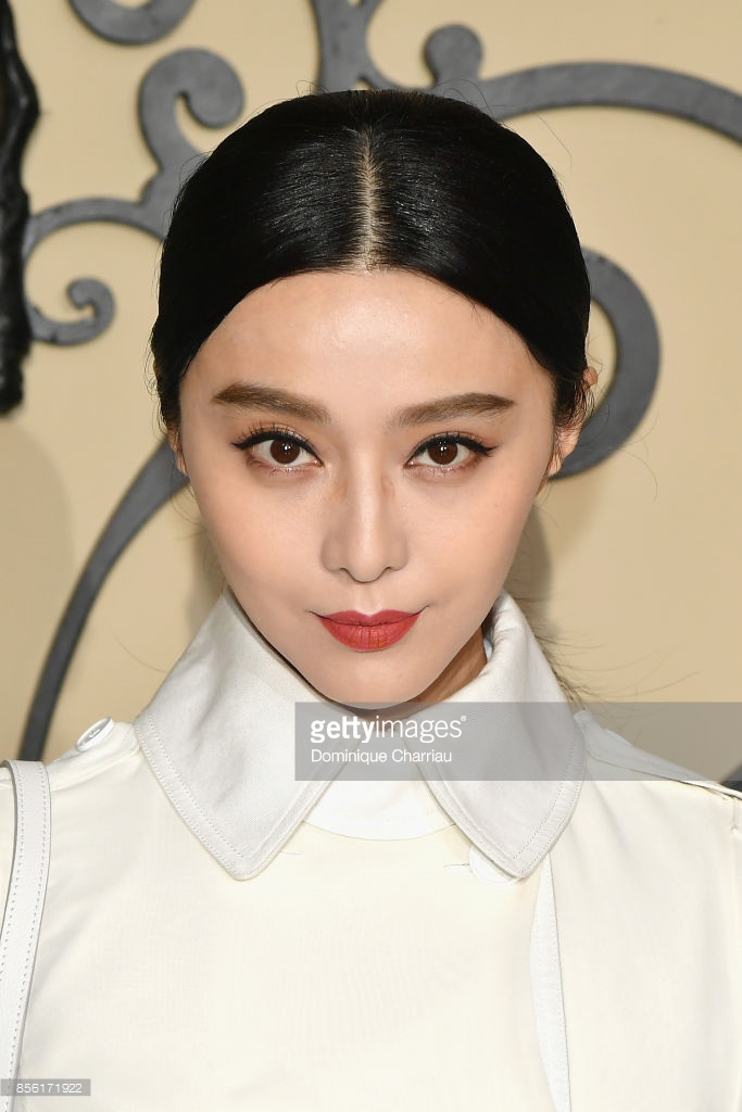 Phạm Băng Băng bất ngờ phủ nhận: Không có chuyện tôi đắp 2 miếng mặt nạ mỗi ngày - Ảnh 5. Phạm Băng Băng bất ngờ phủ nhận: Không có chuyện tôi đắp 2 miếng mặt nạ mỗi ngày - Ảnh 5.