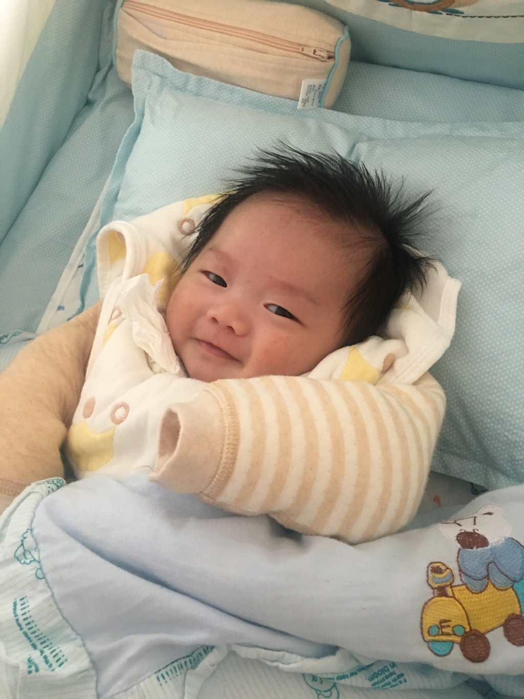 Cô gái mất 8 năm phẫu thuật giống Phạm Băng Băng rồi cưới luôn bác sĩ thẩm mỹ cho mình - Ảnh 31. Cô gái mất 8 năm phẫu thuật giống Phạm Băng Băng rồi cưới luôn bác sĩ thẩm mỹ cho mình - Ảnh 31.