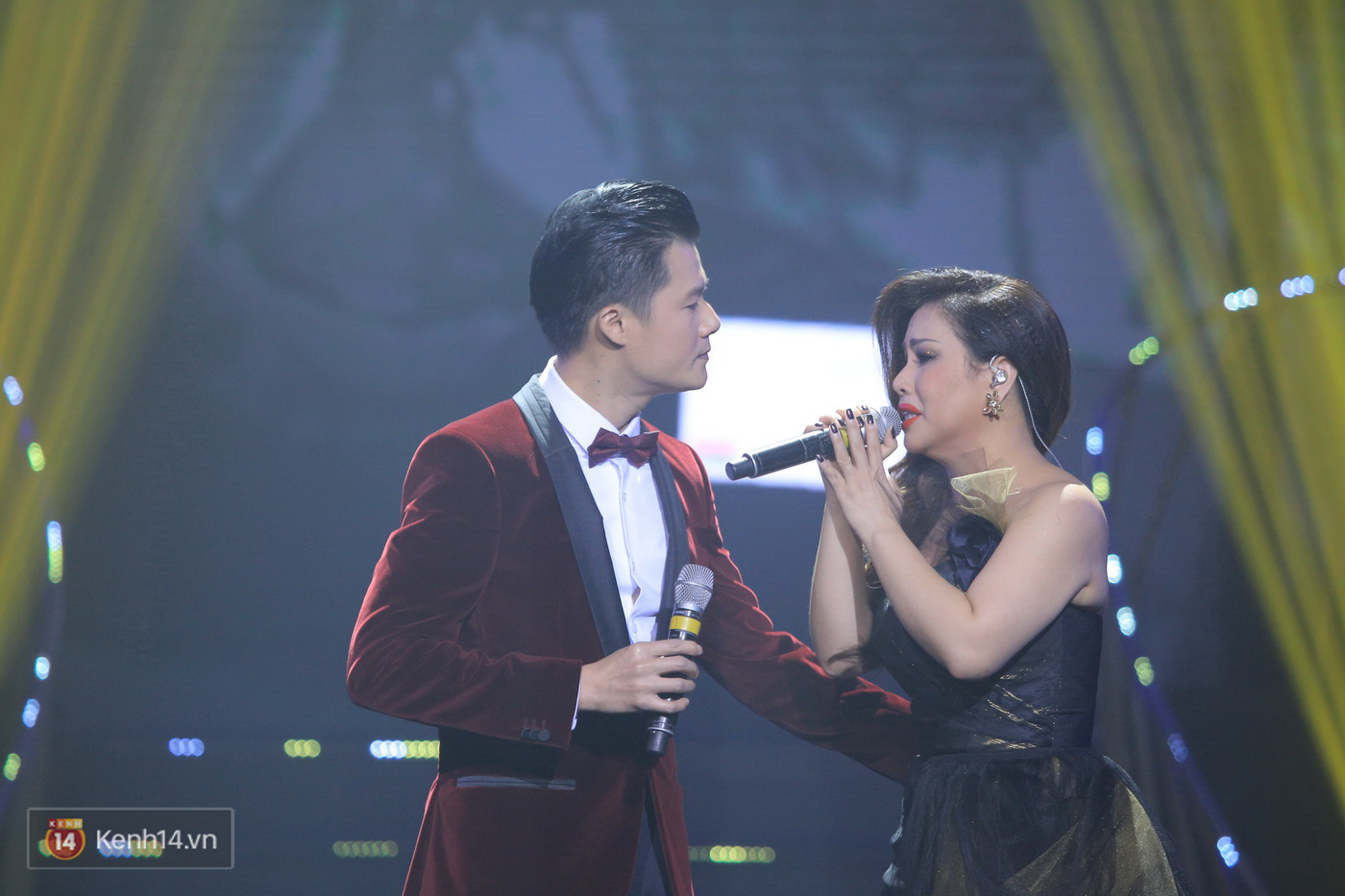 Bị nói sợ Bằng Kiều, Quang Dũng không ngần ngại hôn Minh Tuyết trên sân khấu - Ảnh 4. Bị nói sợ Bằng Kiều, Quang Dũng không ngần ngại hôn Minh Tuyết trên sân khấu - Ảnh 4.