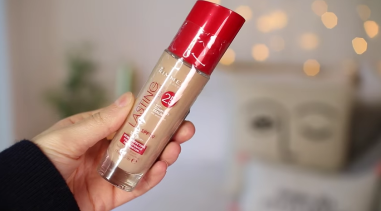 Bí kíp cho làn da căng bóng của beauty vlogger Zoella hóa ra là 2 loại kem nền giá chỉ 200 ngàn VNĐ - Ảnh 7. Bí kíp cho làn da căng bóng của beauty vlogger Zoella hóa ra là 2 loại kem nền giá chỉ 200 ngàn VNĐ - Ảnh 7.