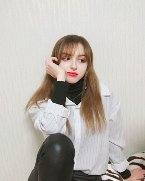 Chỉ là chụp lén thôi mà, có nhất thiết phải xinh xuất sắc vậy không? - Ảnh 4. Chỉ là chụp lén thôi mà, có nhất thiết phải xinh xuất sắc vậy không? - Ảnh 4.