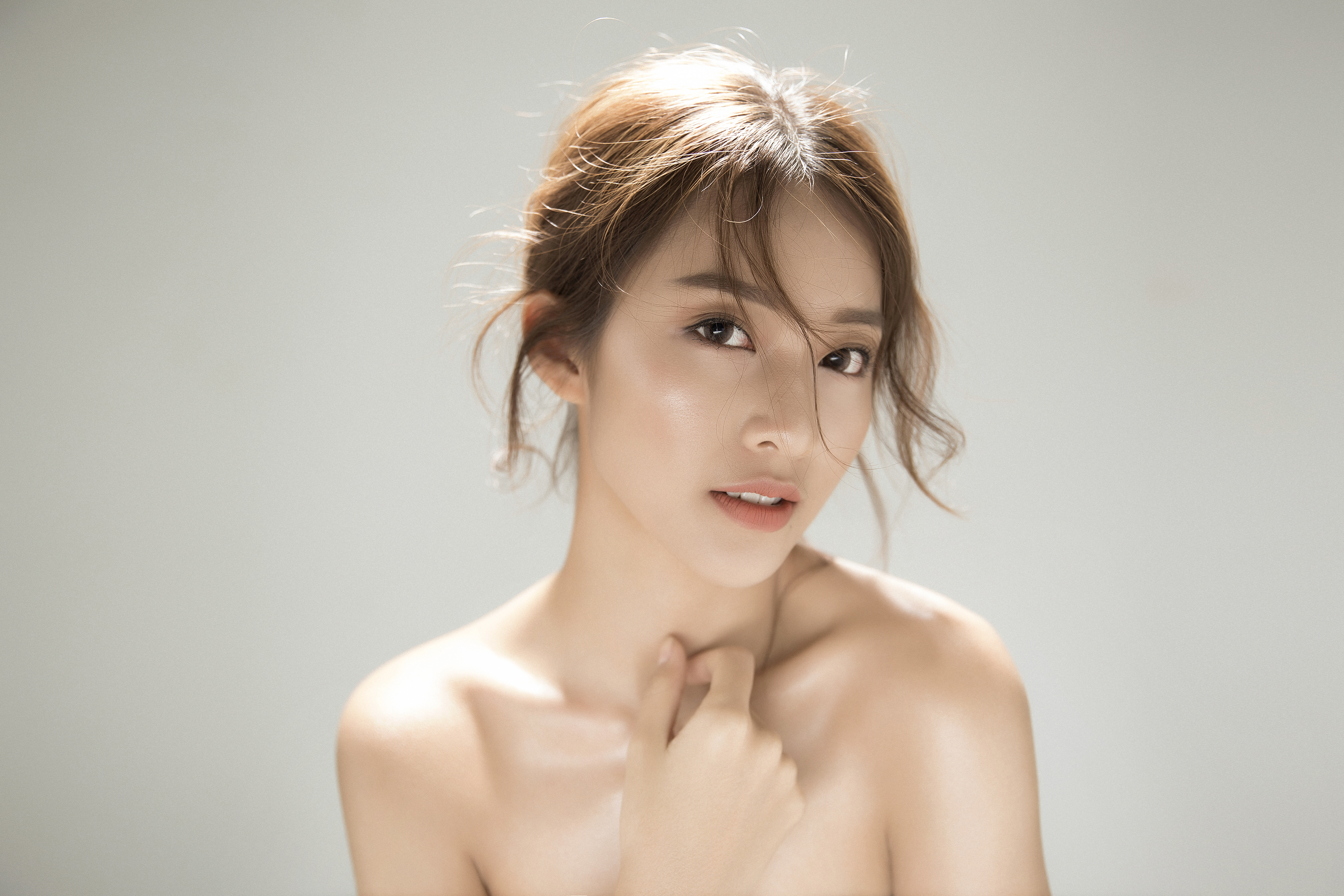 Nhan sắc Khả Ngân khác biệt như thế nào khi để mặt mộc trong Sao nhập ngũ? - Ảnh 7. Nhan sắc Khả Ngân khác biệt như thế nào khi để mặt mộc trong Sao nhập ngũ? - Ảnh 7.