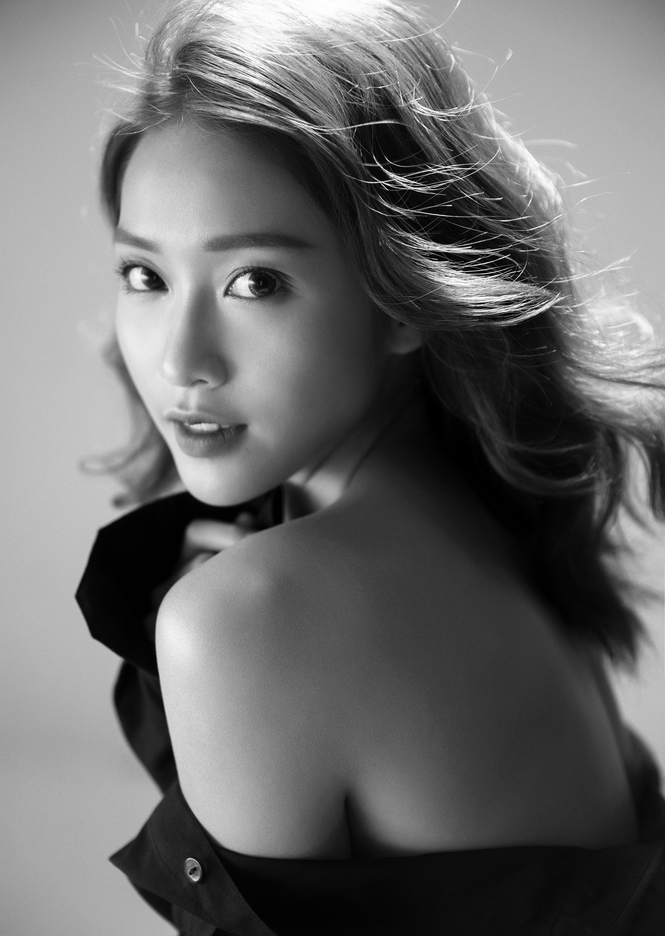 Nhan sắc Khả Ngân khác biệt như thế nào khi để mặt mộc trong Sao nhập ngũ? - Ảnh 10. Nhan sắc Khả Ngân khác biệt như thế nào khi để mặt mộc trong Sao nhập ngũ? - Ảnh 10.