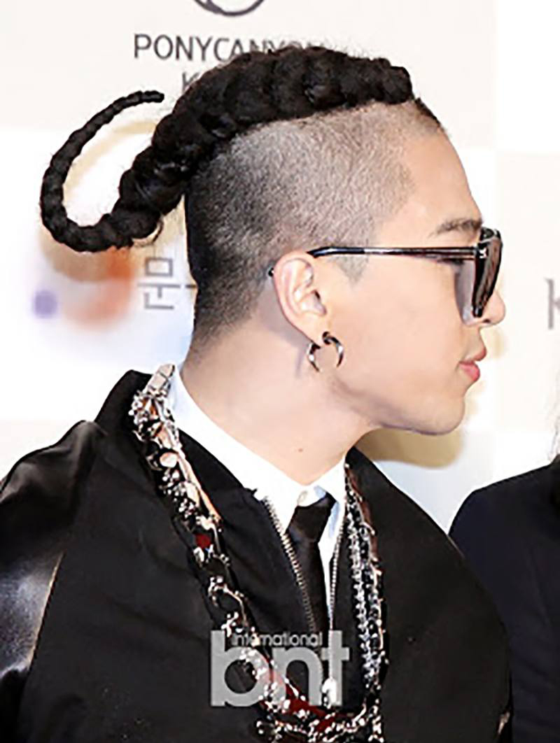 Chắc vì chọc giận stylist tóc nên nhiều sao Hàn mới phải ăn quả đắng thế này - Ảnh 10. Chắc vì chọc giận stylist tóc nên nhiều sao Hàn mới phải ăn quả đắng thế này - Ảnh 10.