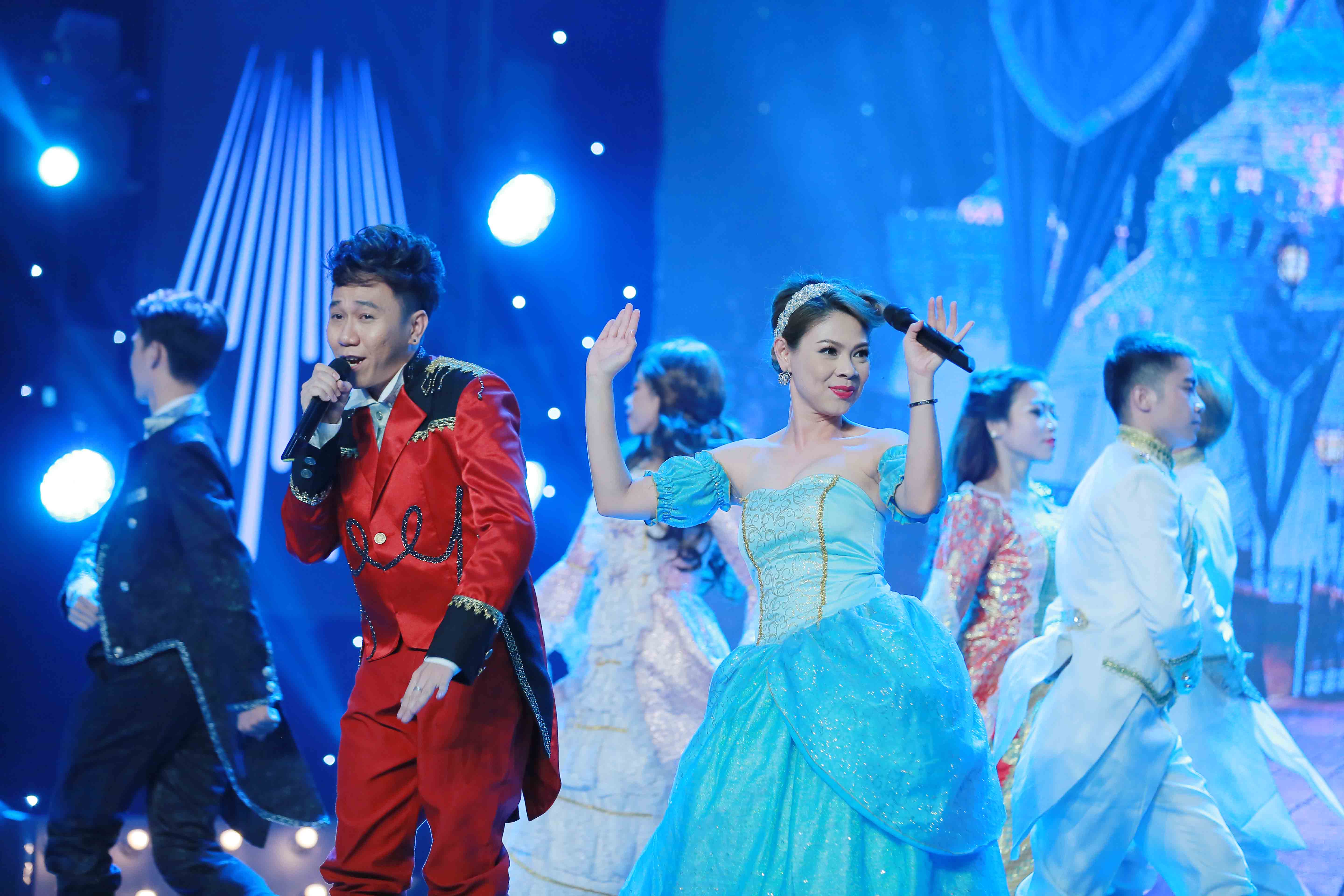 Đàm Vĩnh Hưng nghẹn giọng khi nhắc đến hoàn cảnh của Thanh Thảo trên truyền hình - Ảnh 15. Đàm Vĩnh Hưng nghẹn giọng khi nhắc đến hoàn cảnh của Thanh Thảo trên truyền hình - Ảnh 15.