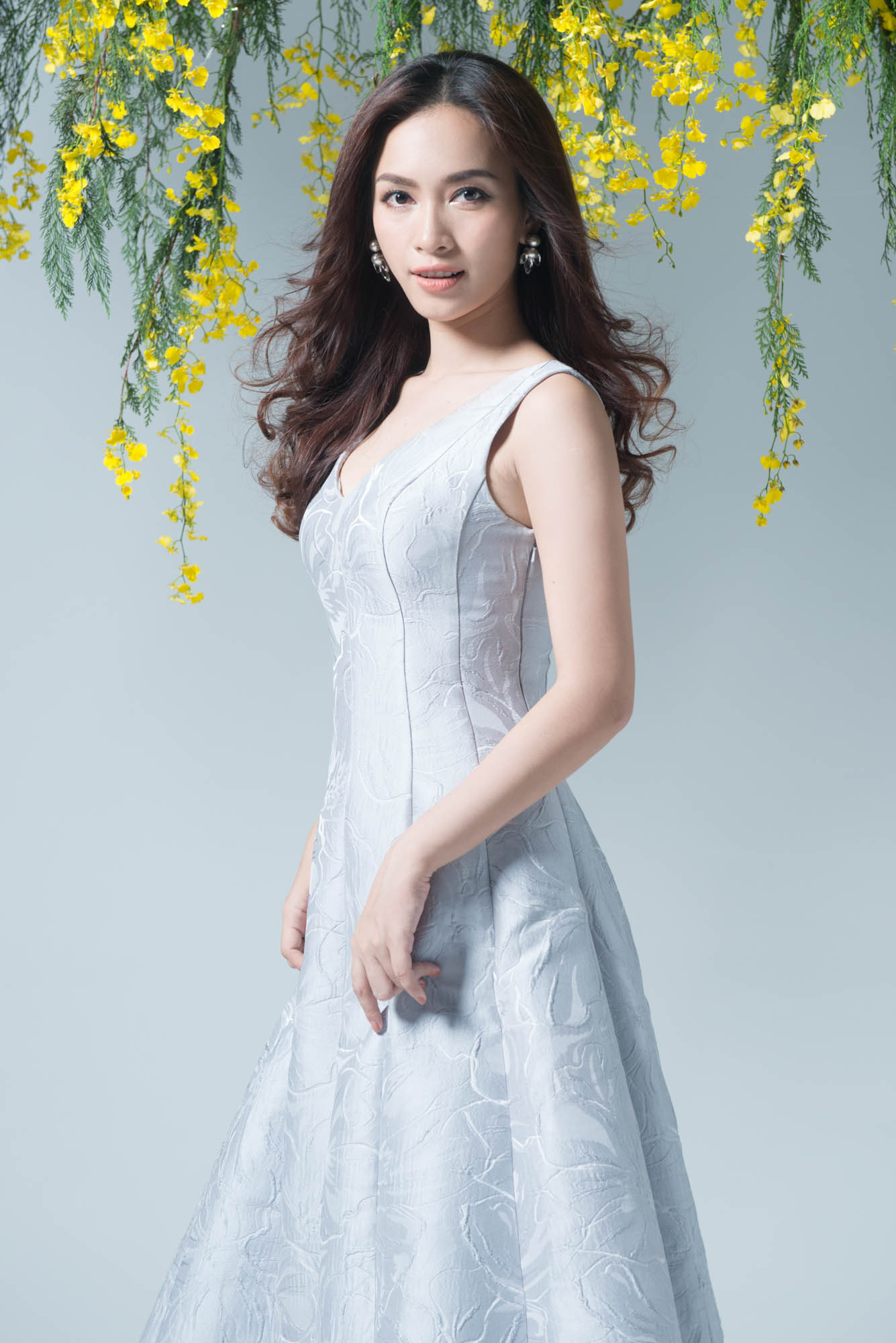 Ái Phương nhẹ nhàng, tươi tắn trong ca khúc nhạc Xuân vừa ra mắt - Ảnh 4. Ái Phương nhẹ nhàng, tươi tắn trong ca khúc nhạc Xuân vừa ra mắt - Ảnh 4.