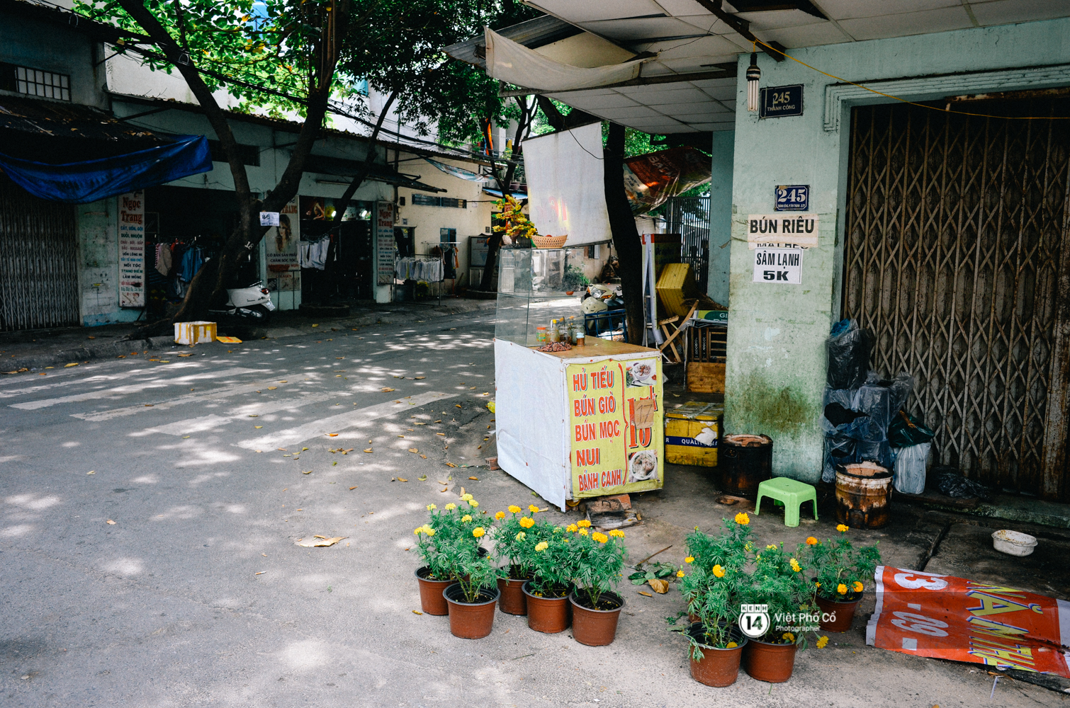 Mùng một Tết trả lại những con đường yên tĩnh cho Sài Gòn mến thương - Ảnh 17. Mùng một Tết trả lại những con đường yên tĩnh cho Sài Gòn mến thương - Ảnh 17.