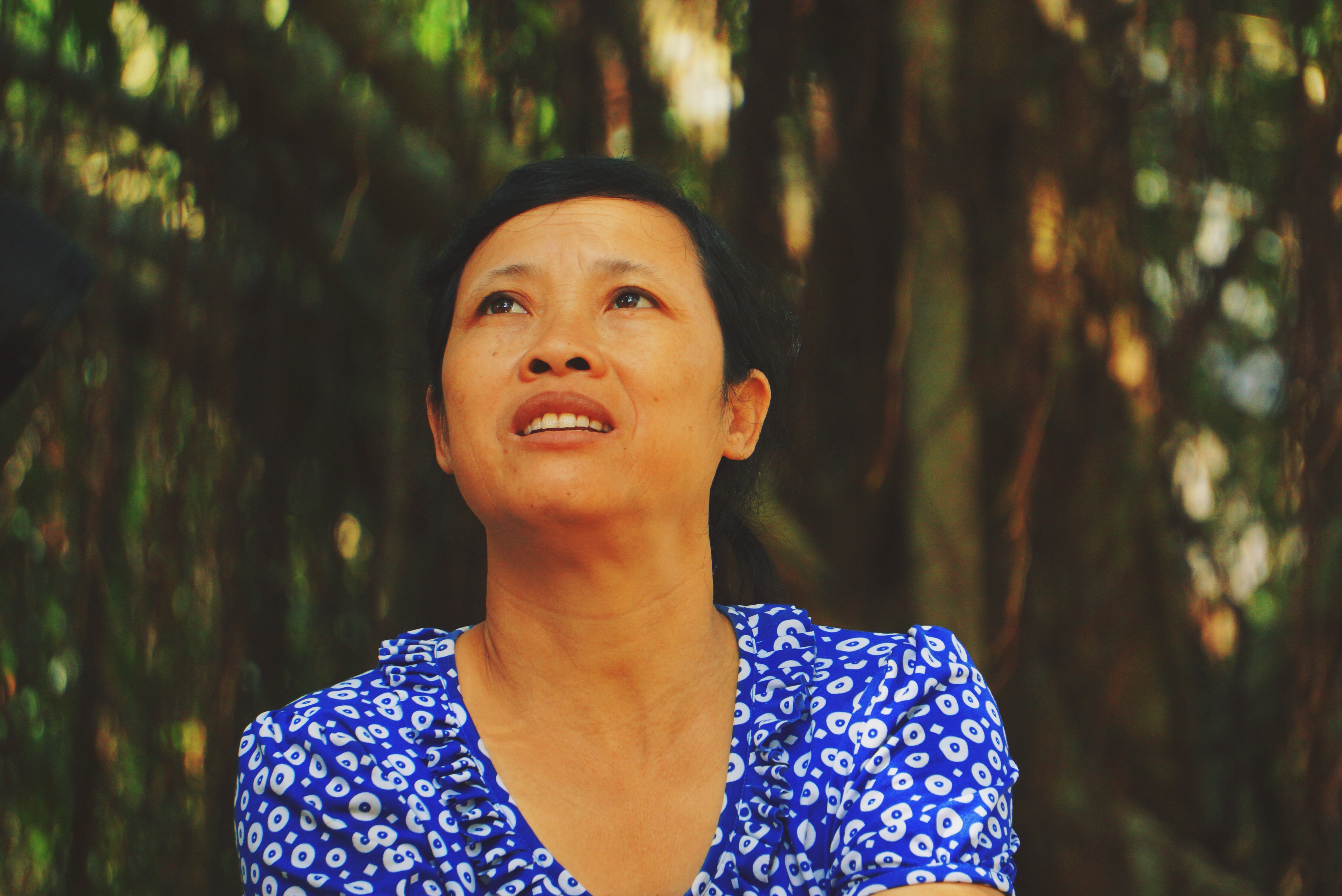 Người dân Thanh Hóa bị cô lập vì mưa lũ: 5 ngày rồi chúng tôi chỉ ngồi trong thuyền, chơi vơi giữa nhà cố vớt vát ít tài sản... - Ảnh 9. Người dân Thanh Hóa bị cô lập vì mưa lũ: 5 ngày rồi chúng tôi chỉ ngồi trong thuyền, chơi vơi giữa nhà cố vớt vát ít tài sản... - Ảnh 9.