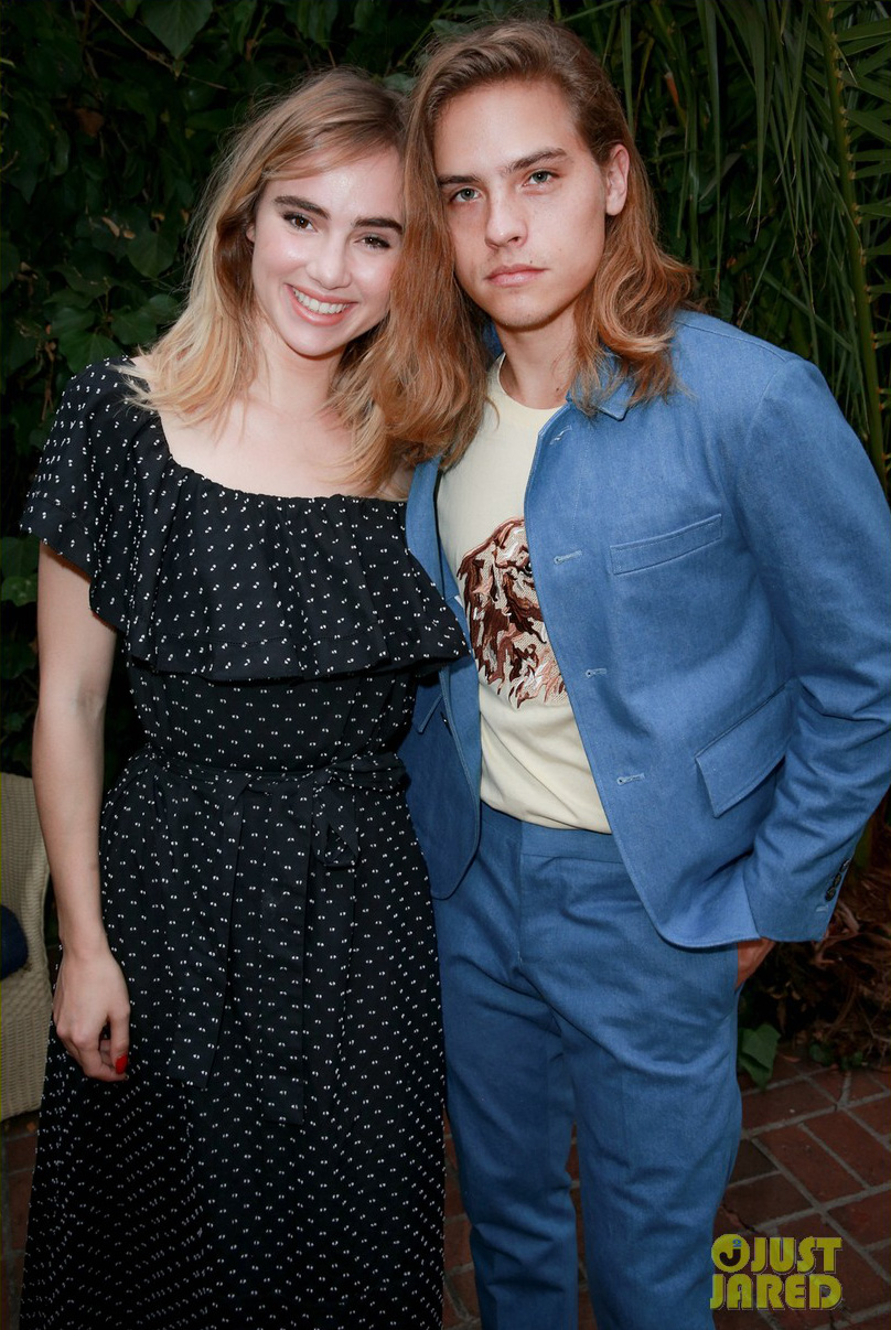 Cậu bé tinh nghịch trong Zack và Cody giờ đã trưởng thành và nuôi tóc dài tại sự kiện mới - Ảnh 5. Cậu bé tinh nghịch trong Zack và Cody giờ đã trưởng thành và nuôi tóc dài tại sự kiện mới - Ảnh 5.