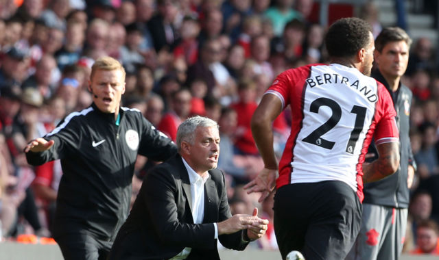 Luật lệ là những chú chó, có thể giết chết một huấn luyện viên như Mourinho - Ảnh 1. Luật lệ là những chú chó, có thể giết chết một huấn luyện viên như Mourinho - Ảnh 1.