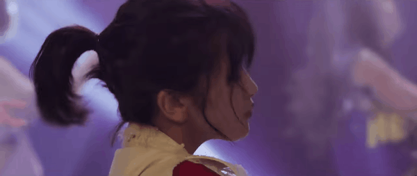 Nữ thực tập sinh nổi tiếng sau 1 clip quảng cáo vì giống nữ thần Hậu duệ mặt trời Kim Ji Won - Ảnh 14. Nữ thực tập sinh nổi tiếng sau 1 clip quảng cáo vì giống nữ thần Hậu duệ mặt trời Kim Ji Won - Ảnh 14.