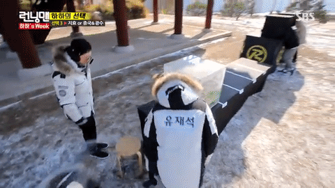 http://kenh14cdn.com/2017/giphy-1486408524773.gif.png