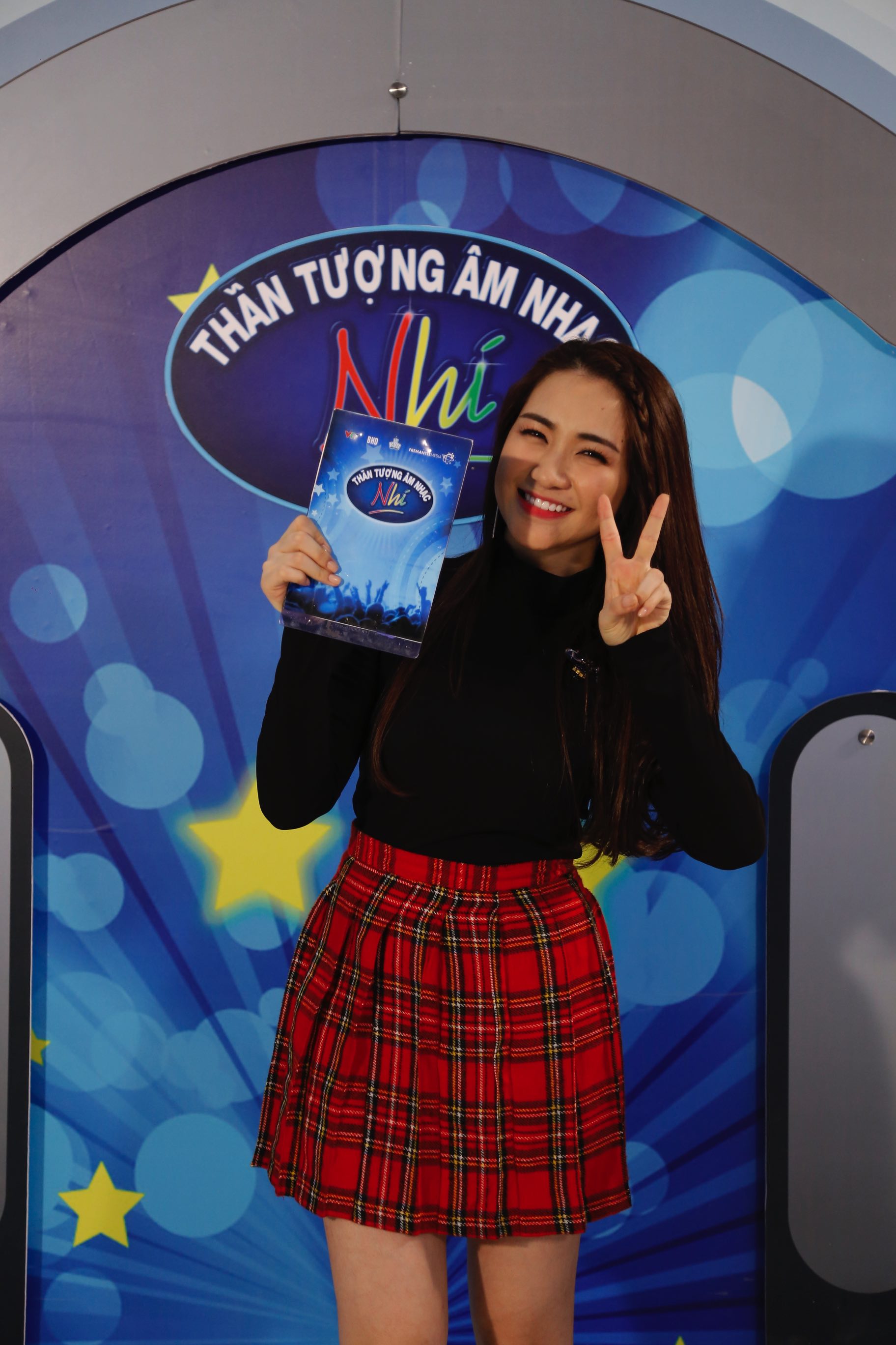 Hòa Minzy cùng Hồ Văn Cường hát Duyên phận cực ngọt ngào - Ảnh 8. Hòa Minzy cùng Hồ Văn Cường hát Duyên phận cực ngọt ngào - Ảnh 8.