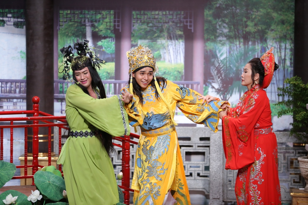 Trấn Thành bất lực vì Lilly Nguyễn quá đơ khi tham gia Ơn giời - Ảnh 6. Trấn Thành bất lực vì Lilly Nguyễn quá đơ khi tham gia Ơn giời - Ảnh 6.