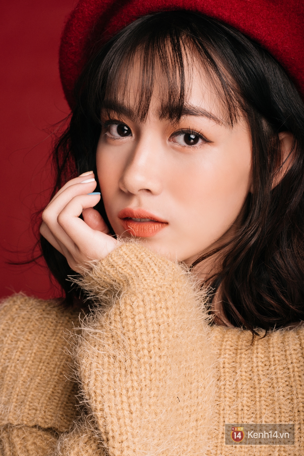 Công thức makeup trong veo với tone cam đất xinh ngất đảm bảo khiến bạn tạm quên đi màu son đỏ - Ảnh 3. Công thức makeup trong veo với tone cam đất xinh ngất đảm bảo khiến bạn tạm quên đi màu son đỏ - Ảnh 3.