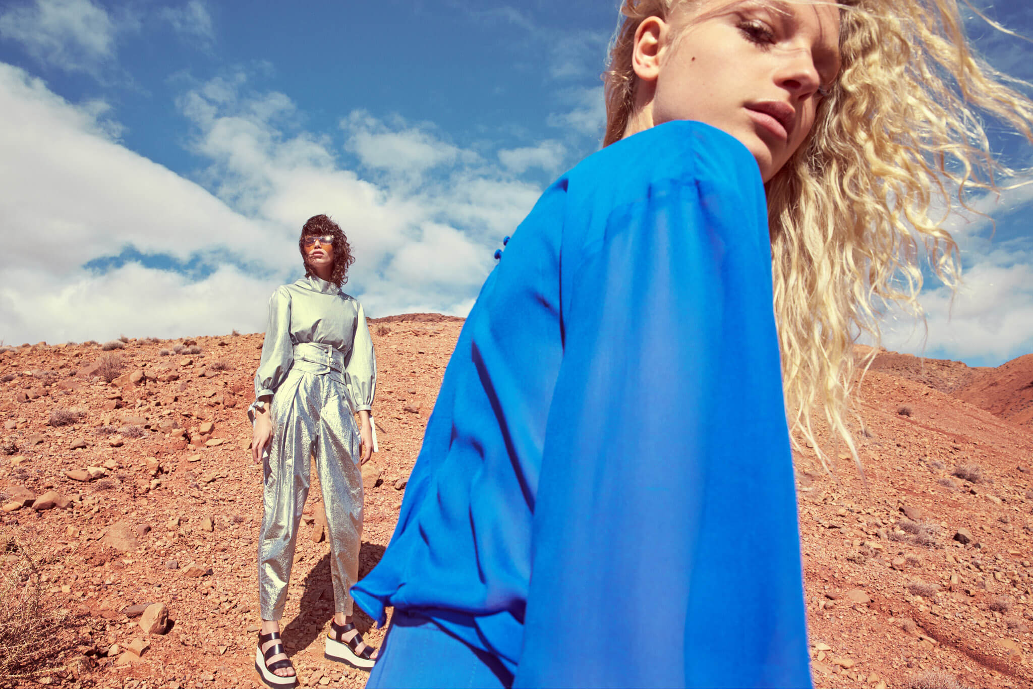 Cập nhật loạt xu hướng đinh của mùa Xuân 2017 với lookbook mới nhất của 3 thương hiệu bình dân đình đám - Ảnh 9. Cập nhật loạt xu hướng đinh của mùa Xuân 2017 với lookbook mới nhất của 3 thương hiệu bình dân đình đám - Ảnh 9.