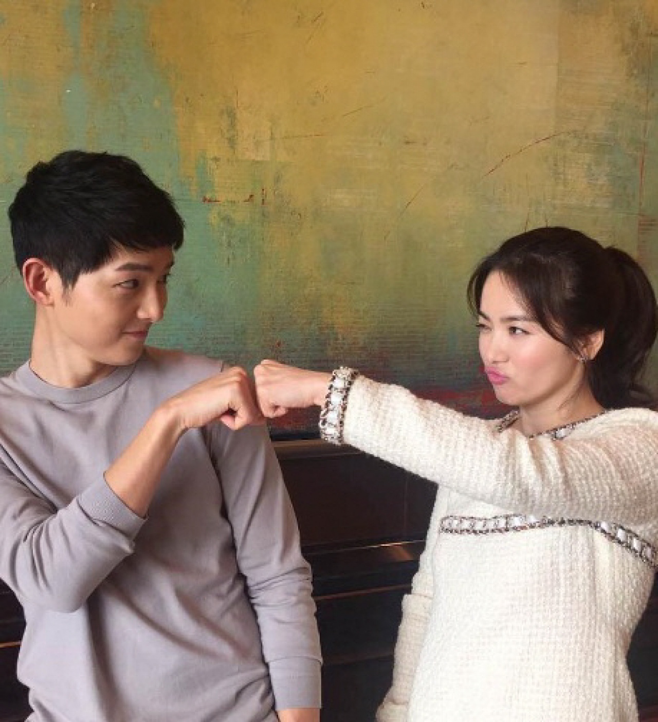 Các thương hiệu tranh nhau tài trợ cho đám cưới Song Joong Ki - Song Hye Kyo, tuy nhiên tất cả đều bị từ chối - Ảnh 1. Các thương hiệu tranh nhau tài trợ cho đám cưới Song Joong Ki - Song Hye Kyo, tuy nhiên tất cả đều bị từ chối - Ảnh 1.