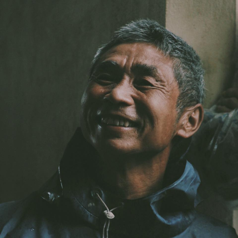 Phan Anh trao quà cho bà con Quảng Nam: nụ cười hạnh phúc những ngày giáp Tết - Ảnh 9. Phan Anh trao quà cho bà con Quảng Nam: nụ cười hạnh phúc những ngày giáp Tết - Ảnh 9.