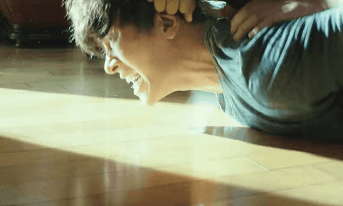 Mặt lấm lem, bộ dạng Ji Chang Wook phá đảo thế giới ảo vẫn cực ngầu - Ảnh 4. Mặt lấm lem, bộ dạng Ji Chang Wook phá đảo thế giới ảo vẫn cực ngầu - Ảnh 4.