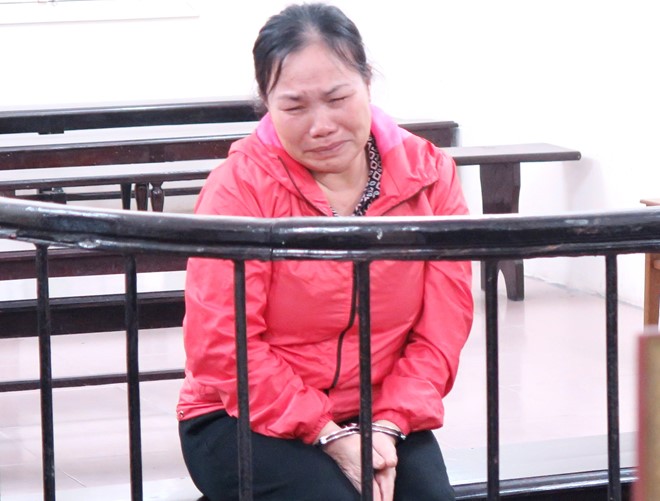 Nước mắt những đứa con của góa phụ bị tuyên án tử - Ảnh 1. Nước mắt những đứa con của góa phụ bị tuyên án tử - Ảnh 1.