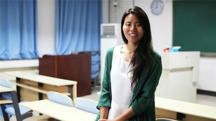 Cô gái bị bố mẹ Cô gái bị bố mẹ