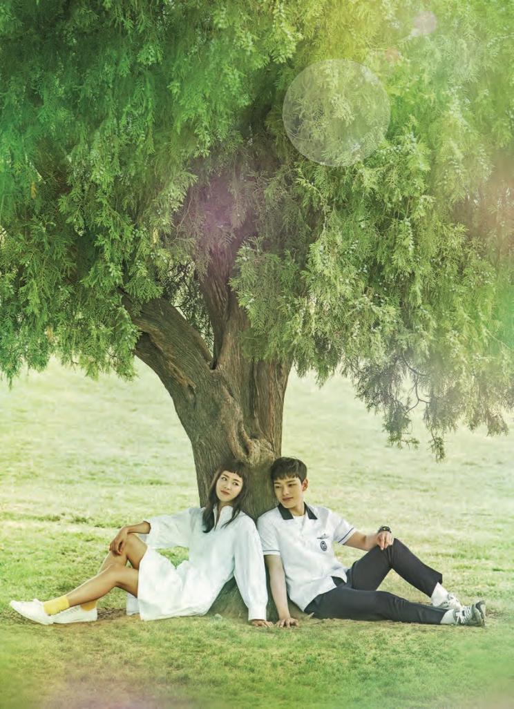 5 lí do các mọt phim Hàn nên xem ngay “Reunited Worlds” - Ảnh 2. 5 lí do các mọt phim Hàn nên xem ngay “Reunited Worlds” - Ảnh 2.