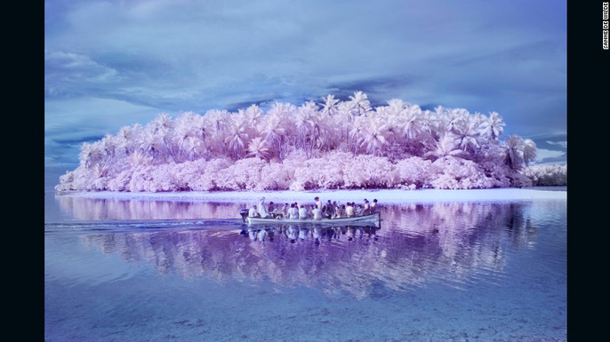 Ám ảnh đảo mù màu - Ảnh 1. Ám ảnh đảo mù màu - Ảnh 1.