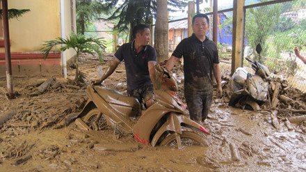 Xót xa Trường THPT Mù Cang Chải tan hoang sau cơn lũ quét - Ảnh 9. Xót xa Trường THPT Mù Cang Chải tan hoang sau cơn lũ quét - Ảnh 9.