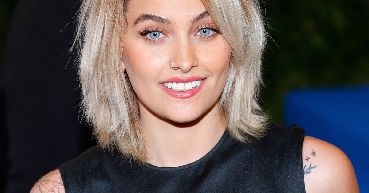 Ít ai biết, màu mắt xanh trong veo hút hồn của Paris Jackson thực chất là ảnh hưởng từ một căn bệnh hiếm - Ảnh 2. Ít ai biết, màu mắt xanh trong veo hút hồn của Paris Jackson thực chất là ảnh hưởng từ một căn bệnh hiếm - Ảnh 2.