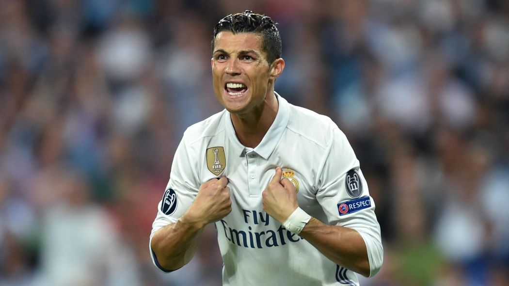 Có một Ronaldo cao thượng và đầy nhân hậu - Ảnh 1. Có một Ronaldo cao thượng và đầy nhân hậu - Ảnh 1.