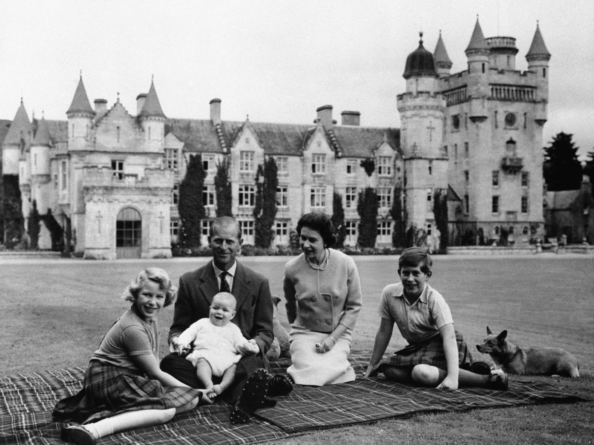 Chân dung Hoàng gia Anh từ những ngày xửa ngày xưa cho đến tận bây giờ - Ảnh 12. Chân dung Hoàng gia Anh từ những ngày xửa ngày xưa cho đến tận bây giờ - Ảnh 12.