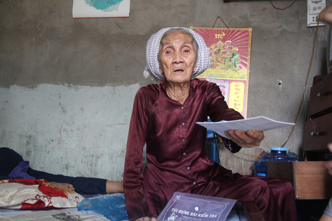 Nuôi tận 20 đứa cháu, cuối đời bà lão 90 tuổi còn nuôi thêm 2 chắt ngoại vì bố mất, mẹ đi lấy chồng khác - Ảnh 14. Nuôi tận 20 đứa cháu, cuối đời bà lão 90 tuổi còn nuôi thêm 2 chắt ngoại vì bố mất, mẹ đi lấy chồng khác - Ảnh 14.