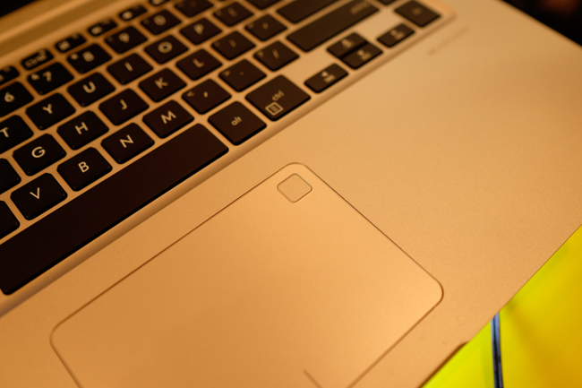ASUS trình làng hàng loạt laptop mới tại Việt Nam, tập trung vào viền siêu mỏng và lượng pin cao - Ảnh 16. ASUS trình làng hàng loạt laptop mới tại Việt Nam, tập trung vào viền siêu mỏng và lượng pin cao - Ảnh 16.