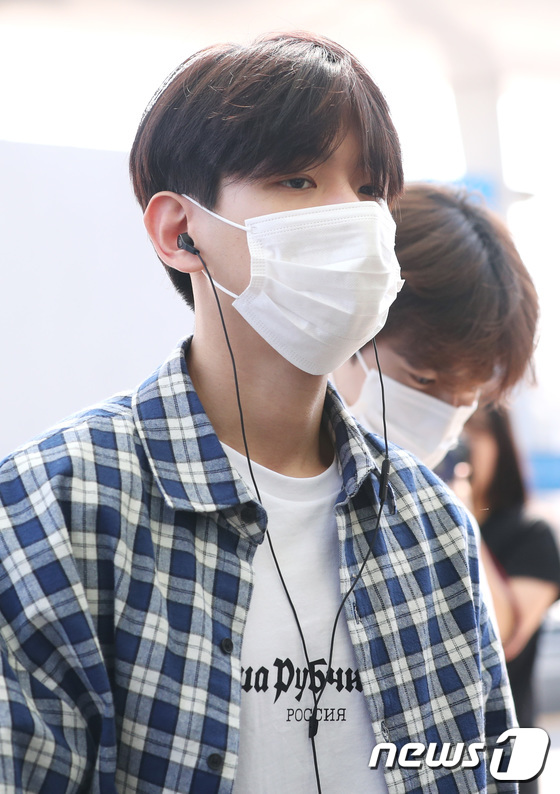 Đã mắt trước màn đọ sắc giữa nữ thần Irene và Qri, Umji lột bỏ mác nữ thần tượng xấu nhất Kpop - Ảnh 21. Đã mắt trước màn đọ sắc giữa nữ thần Irene và Qri, Umji lột bỏ mác nữ thần tượng xấu nhất Kpop - Ảnh 21.