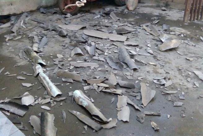 Lốc xoáy 10 phút giật bay hơn trăm mái nhà - Ảnh 4. Lốc xoáy 10 phút giật bay hơn trăm mái nhà - Ảnh 4.