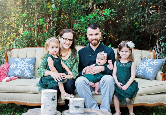 Bà mẹ này đã có cả năm đầy ám ảnh chỉ vì một bức ảnh bị chụp lén đăng trên mạng xã hội - Ảnh 4. Bà mẹ này đã có cả năm đầy ám ảnh chỉ vì một bức ảnh bị chụp lén đăng trên mạng xã hội - Ảnh 4.