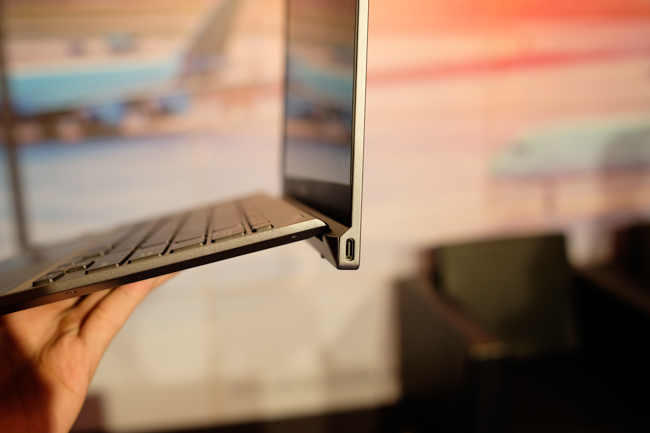 ASUS trình làng hàng loạt laptop mới tại Việt Nam, tập trung vào viền siêu mỏng và lượng pin cao - Ảnh 5. ASUS trình làng hàng loạt laptop mới tại Việt Nam, tập trung vào viền siêu mỏng và lượng pin cao - Ảnh 5.