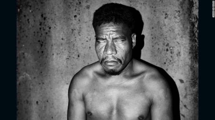 Ám ảnh đảo mù màu - Ảnh 6. Ám ảnh đảo mù màu - Ảnh 6.