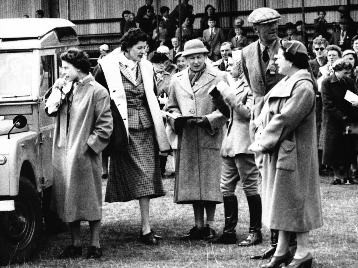 Chân dung Hoàng gia Anh từ những ngày xửa ngày xưa cho đến tận bây giờ - Ảnh 8. Chân dung Hoàng gia Anh từ những ngày xửa ngày xưa cho đến tận bây giờ - Ảnh 8.