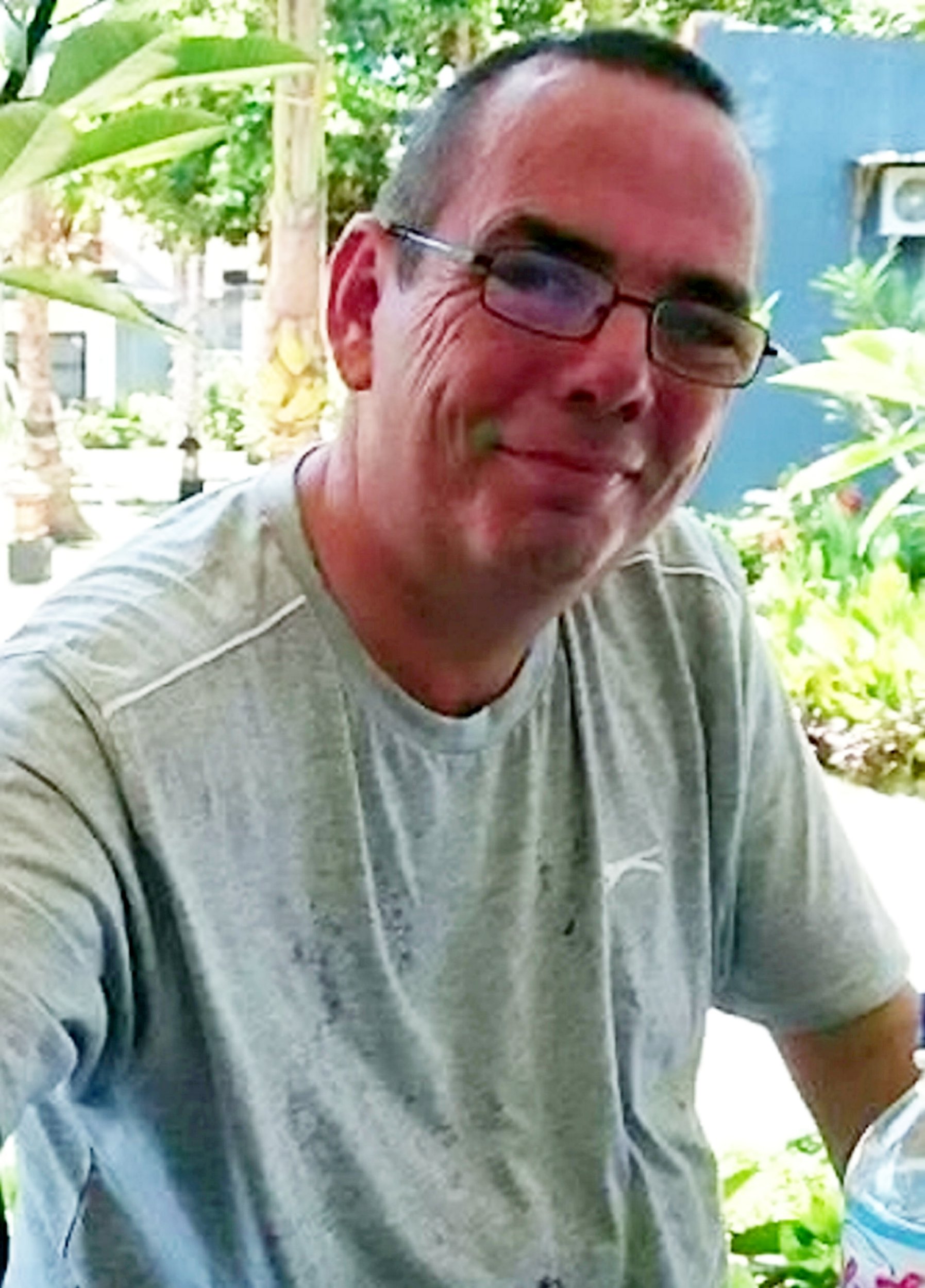 Người đàn ông bị mắc kẹt đồ chơi trong phổi suốt 40 năm trời mà không hề hay biết - Ảnh 3. Người đàn ông bị mắc kẹt đồ chơi trong phổi suốt 40 năm trời mà không hề hay biết - Ảnh 3.