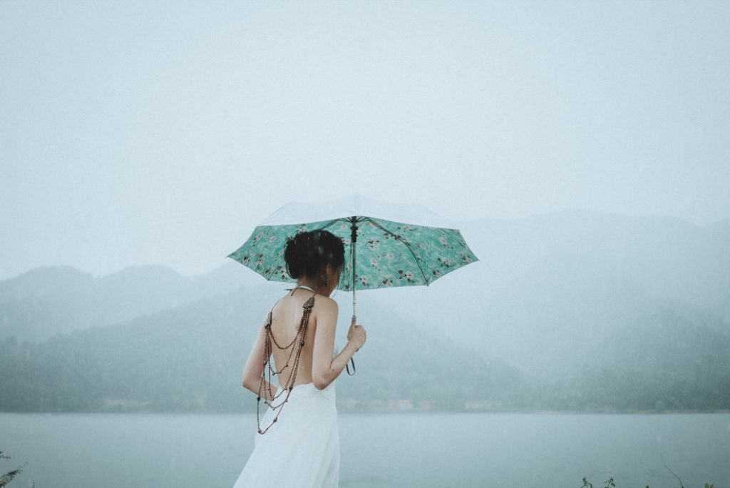 Lễ cưới bình dị mà đẹp lạ lùng của cặp đôi Việt được tạp chí nước ngoài hết lời ca ngợi - Ảnh 16. Lễ cưới bình dị mà đẹp lạ lùng của cặp đôi Việt được tạp chí nước ngoài hết lời ca ngợi - Ảnh 16.
