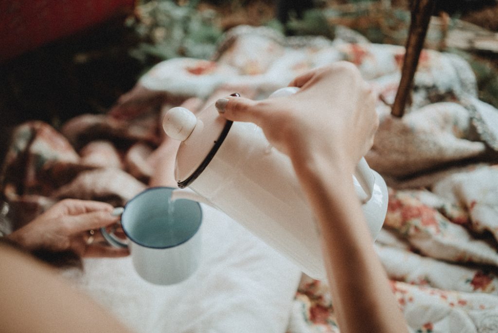 Lễ cưới bình dị mà đẹp lạ lùng của cặp đôi Việt được tạp chí nước ngoài hết lời ca ngợi - Ảnh 22. Lễ cưới bình dị mà đẹp lạ lùng của cặp đôi Việt được tạp chí nước ngoài hết lời ca ngợi - Ảnh 22.