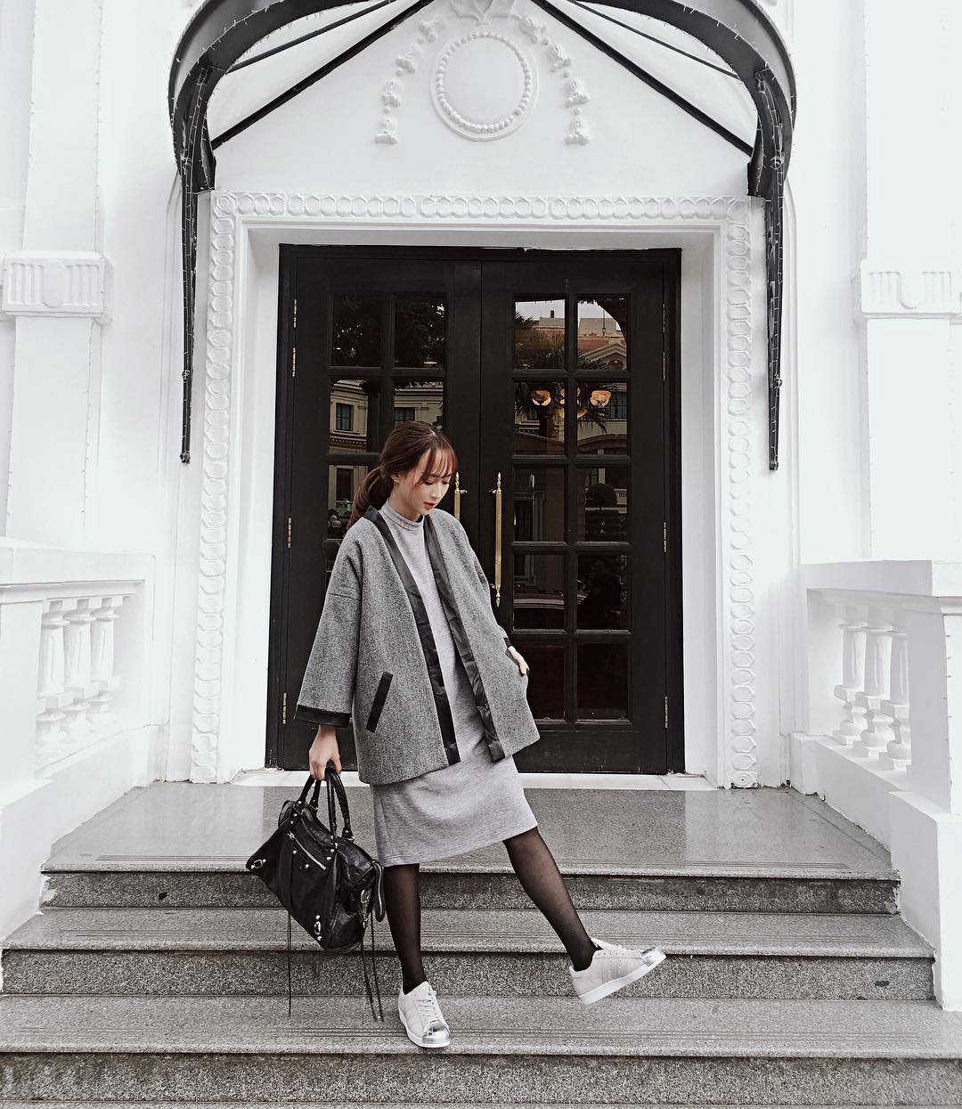 Hết Quỳnh Anh Shyn, Châu Bùi, giờ đến Sun HT gia nhập hội những hot girl có nhiều đồ hiệu - Ảnh 10. Hết Quỳnh Anh Shyn, Châu Bùi, giờ đến Sun HT gia nhập hội những hot girl có nhiều đồ hiệu - Ảnh 10.