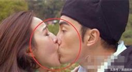 13 sự thật đáng thất vọng của cảnh hôn mùi mẫn trong phim Hoa Ngữ - Ảnh 1. 13 sự thật đáng thất vọng của cảnh hôn mùi mẫn trong phim Hoa Ngữ - Ảnh 1.