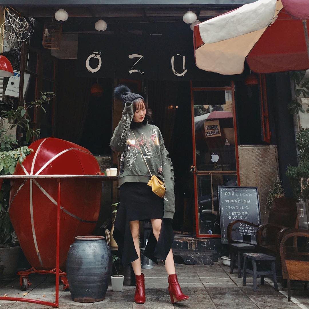 Hết Quỳnh Anh Shyn, Châu Bùi, giờ đến Sun HT gia nhập hội những hot girl có nhiều đồ hiệu - Ảnh 9. Hết Quỳnh Anh Shyn, Châu Bùi, giờ đến Sun HT gia nhập hội những hot girl có nhiều đồ hiệu - Ảnh 9.