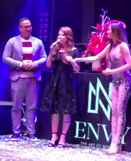 Thiều Bảo Trang diện đồ diễn bỏng mắt chẳng kém gì bộ cánh tai tiếng của Angela Phương Trinh - Ảnh 3. Thiều Bảo Trang diện đồ diễn bỏng mắt chẳng kém gì bộ cánh tai tiếng của Angela Phương Trinh - Ảnh 3.