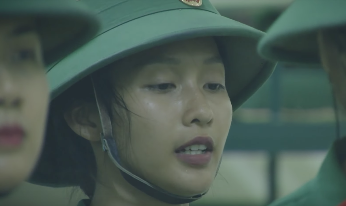 Nhan sắc Khả Ngân khác biệt như thế nào khi để mặt mộc trong Sao nhập ngũ? - Ảnh 3. Nhan sắc Khả Ngân khác biệt như thế nào khi để mặt mộc trong Sao nhập ngũ? - Ảnh 3.