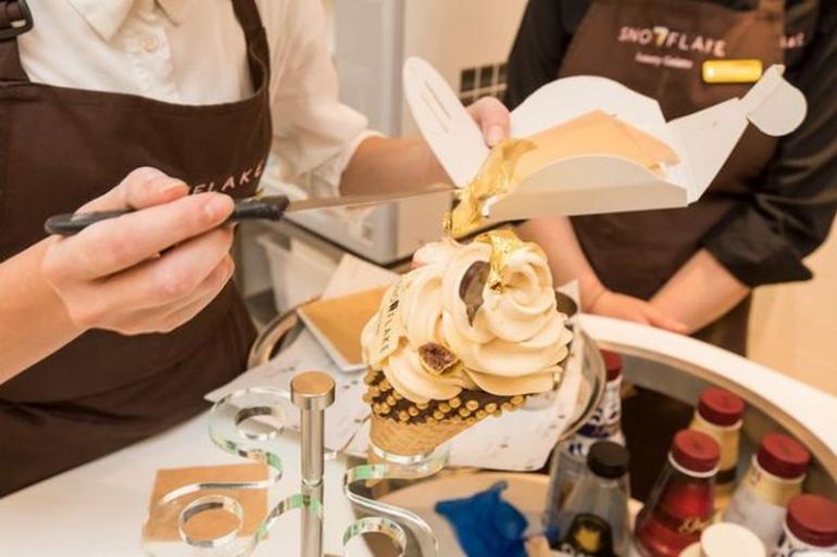 Mục sở thị món kem ốc quế sang chảnh nhất nước Anh - Ảnh 2. Mục sở thị món kem ốc quế sang chảnh nhất nước Anh - Ảnh 2.